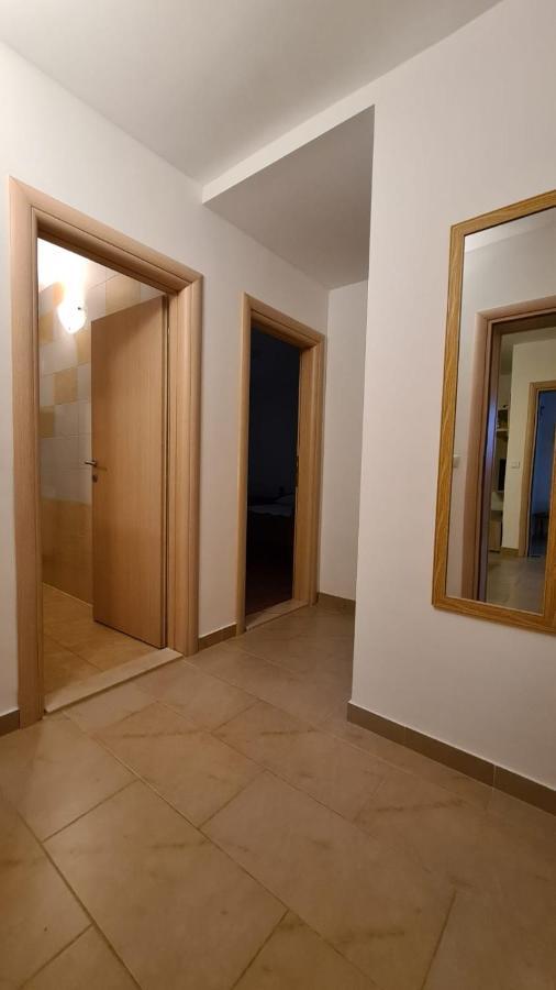 Apartments Pavlinovic Kaštela Exterior foto